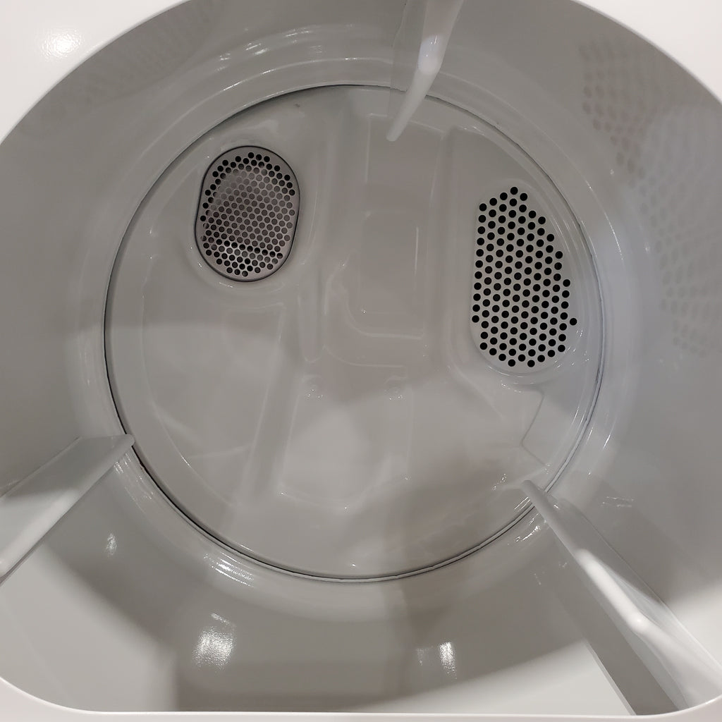 Whirlpool White Electric Extra Large 7.0 Cu. Ft. Dryer with Wrinkle Shield 22121516 - WED4815EW - Scratch & Dent (Minor)