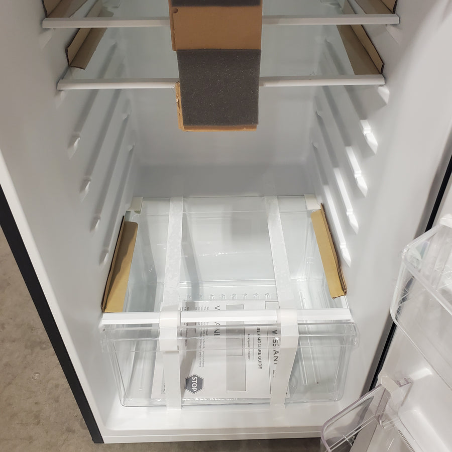 Vissani Black Top Freezer 10.1 Cu. Ft. Refrigerator with No Frost Design MDTF10BKES4 - Scratch and Dent (Moderate)