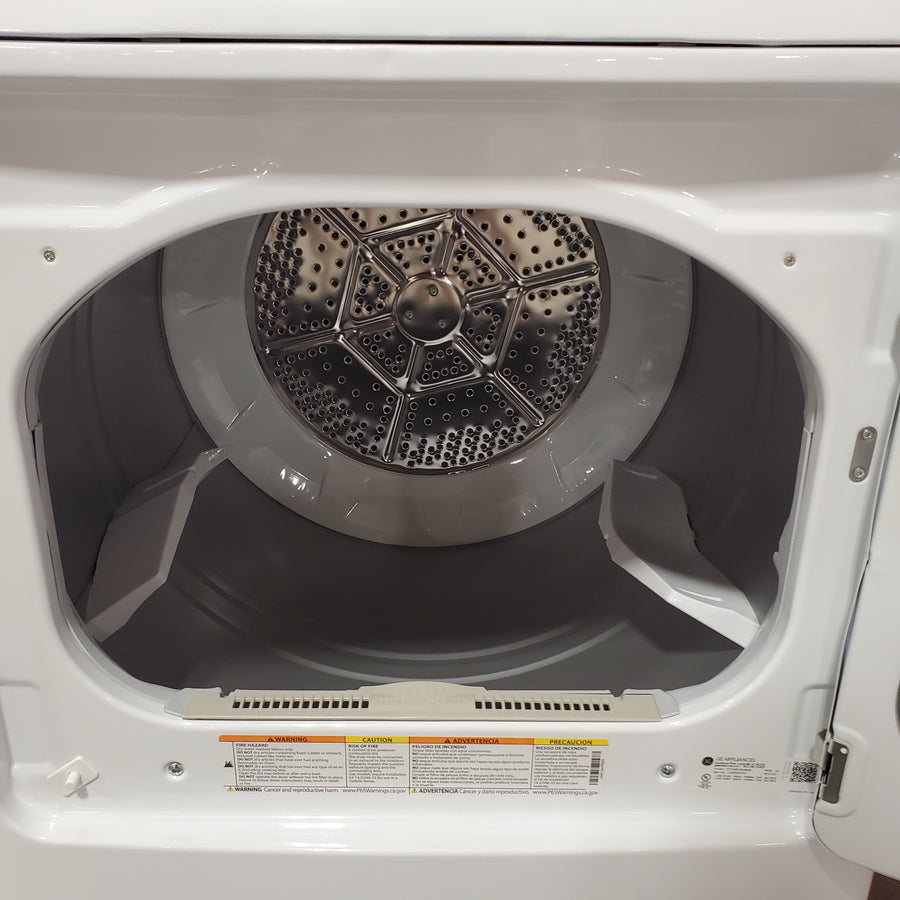 GE 7.2 cu. ft. Capacity Electric Dryer with Up To 120 ft. Venting and Extended Tumble GTD48EASWWB - Scratch & Dent (Minor)