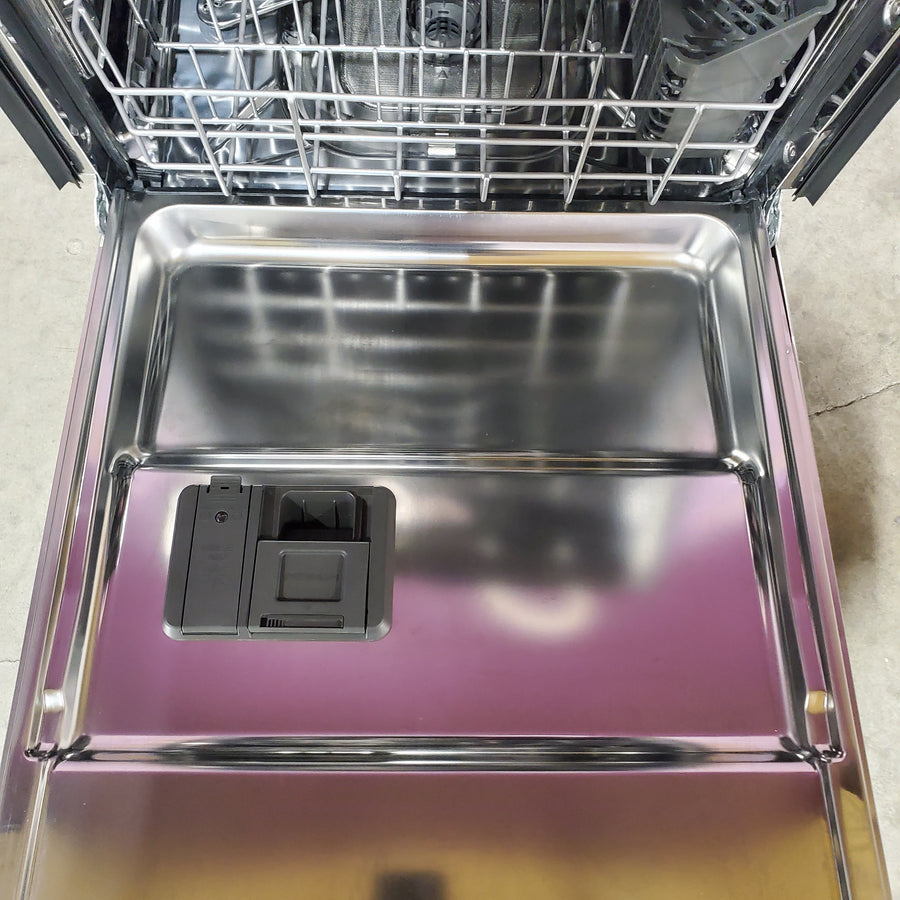 Whirlpool® 24-Inch Top Control Dishwasher with Total Coverage Wash and Auto Open Air Dry in Fingerprint Resistant Stainless Steel WDPS8024SZ - Open Box