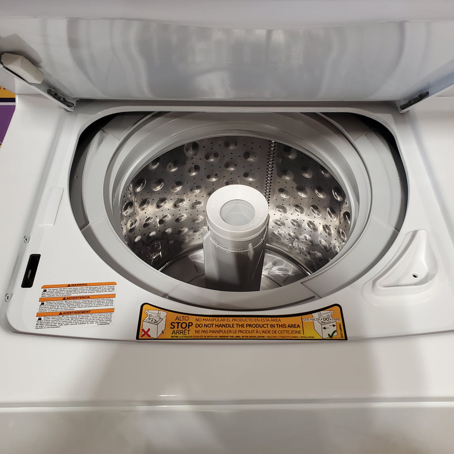 GE Unitized Spacemaker® 2.3 cu. ft. Capacity Washer with Stainless Steel Basket and 4.4 cu. ft. Capacity Electric Dryer GUD24ESSMWW - Certified Refurbished
