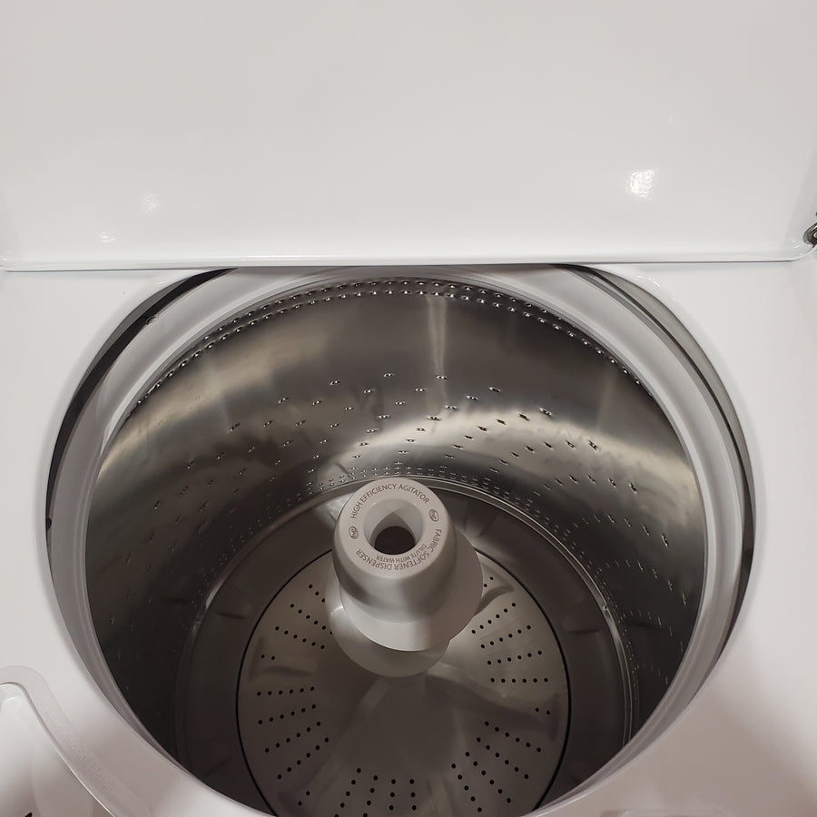 Maytag Top Load 3.8 cu. ft. Washer with Deep Fill and Quick Wash Cycle MVW4005SW - Scratch & Dent (Minor) and Maytag Top Load Electric Wrinkle Prevent 7.0 cu. ft. Dryer with Auto Dry MED4005SW - Scratch & Dent (Moderate)