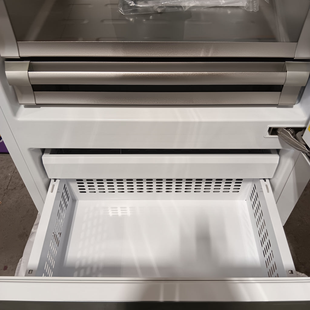 Bertazzoni Built-in Bottom Mount Refrigerator with Ice Maker 11113230 - REF36BMBIPRT - Scratch & Dent (Minor)