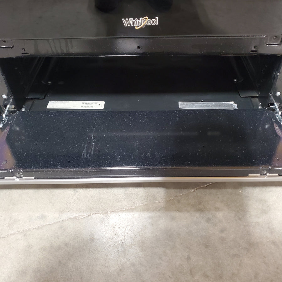 Whirlpool 5.1 Cu. Ft. Freestanding Gas Range with Edge to Edge Cooktop WFG505M0MS - Certified Refurbished
