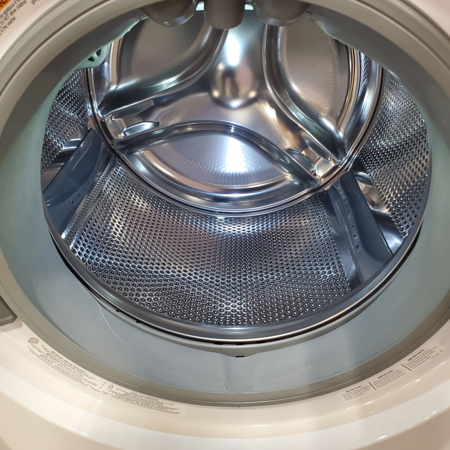 Electrolux 4.5 Cu.Ft. Stackable Front Load Washer with Steam and SmartBoost Wash System ELFW7637AW - Scratch & Dent (Minor)
