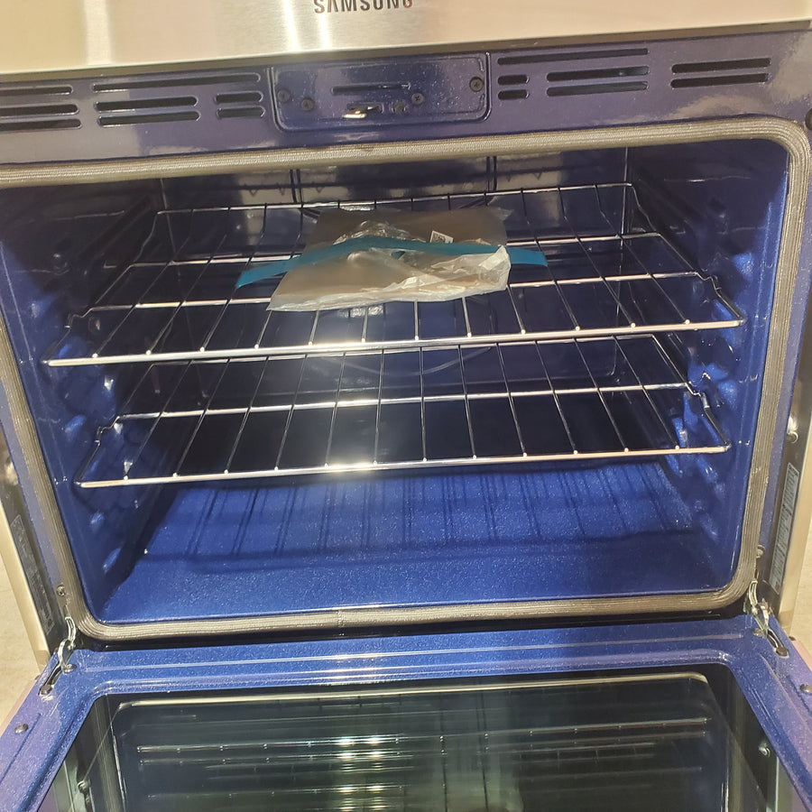 Samsung 5.1 cu. ft. Electric Wall Oven and Microwave Combo in Stainless Steel with Wi-Fi Connectivity NQ70T5511DS - Open Box