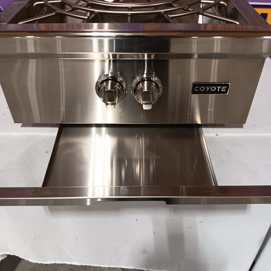 Coyote 24 Inch Built-in Power Burner with 60,000 Total BTU, Dual-Valve Burner, 1,000 BTU Simmer Performance, and 304 Grade Stainless Steel Body C1PBLP - Open Box