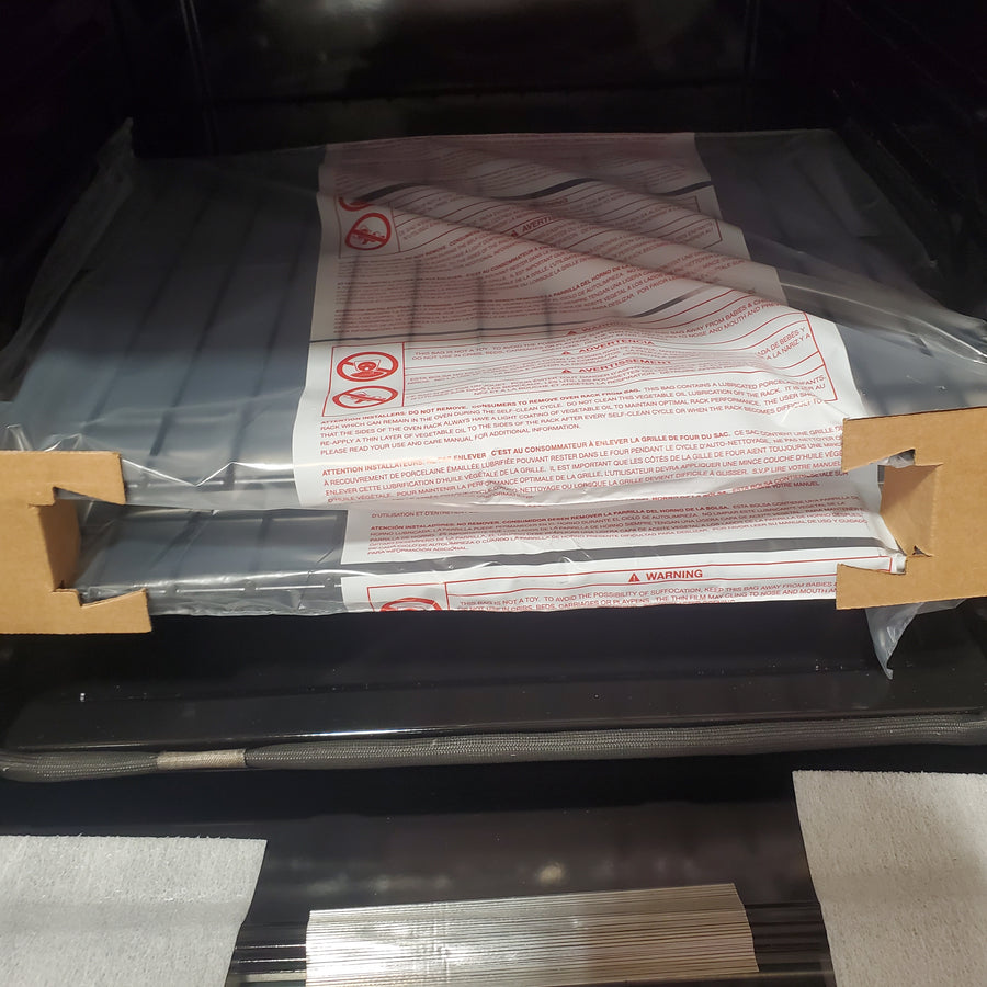 GE 27 inch Single Electric Wall Oven Self + Steam Cleaning in Stainless Steel JKS3000SNSS - Open Box