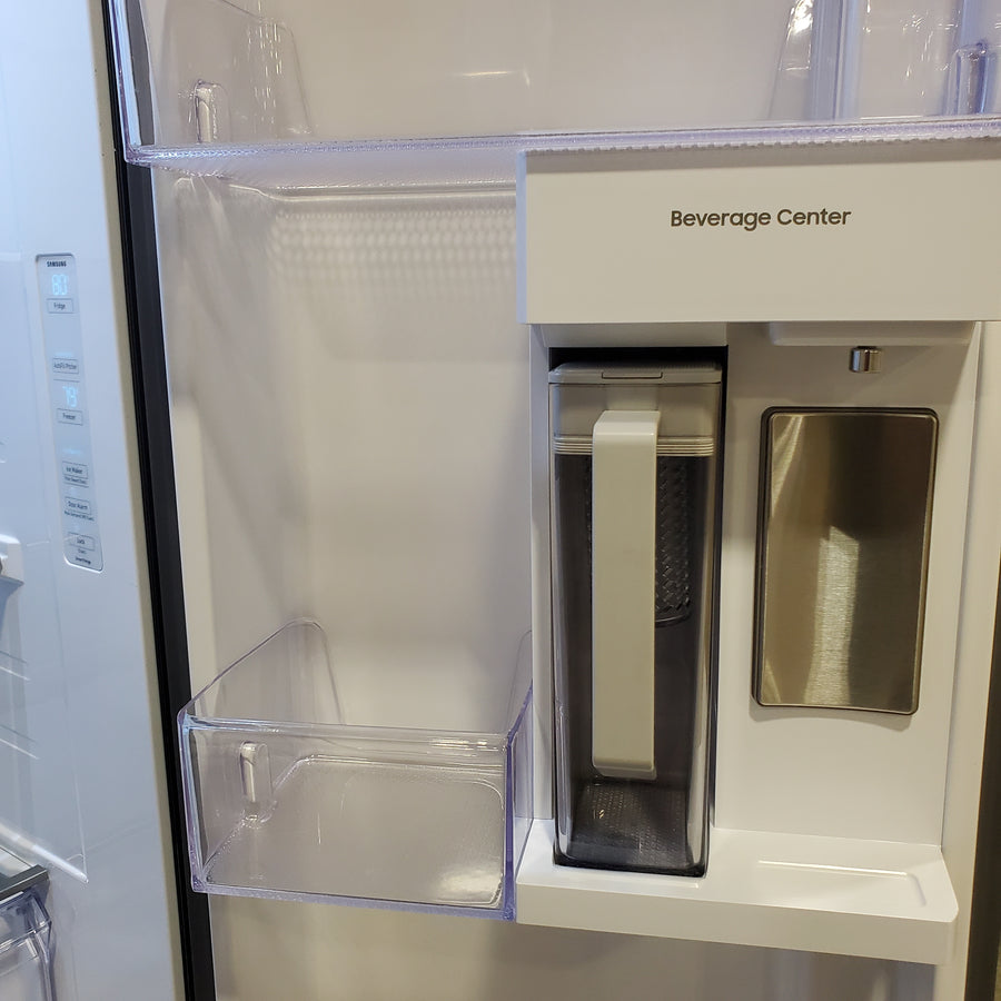 Samsung Stainless Steel Bespoke Side-by-Side 28 cu. ft. Refrigerator with Beverage Center™ and Auto Fill Water Pitcher RS28CB7600QL - Scratch & Dent (Moderate)