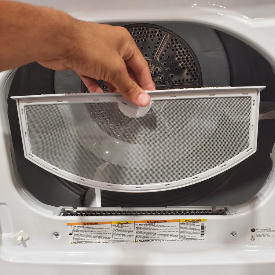 GE White Electric 7.2 Cu. Ft. Capacity Dryer with Up to 120 Ft. Venting and Reversible Door GTD38EASWWS - Scratch & Dent (Minor)