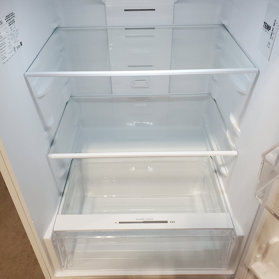 Vissani 14.2 cu. ft. Top Freezer Refrigerator in White, Garage Ready MDTF14WH5 - Scratch & Dent (Minor)