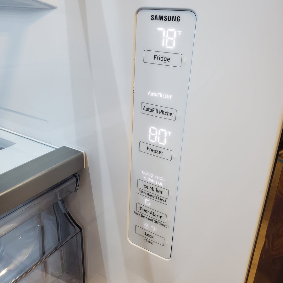 Samsung 31.5-cu ft 3-Door ENERGY STAR Smart French Door Refrigerator with Dual Ice Maker in Stainless Steel RF32CG5300SR - Scratch & Dent (Minor)