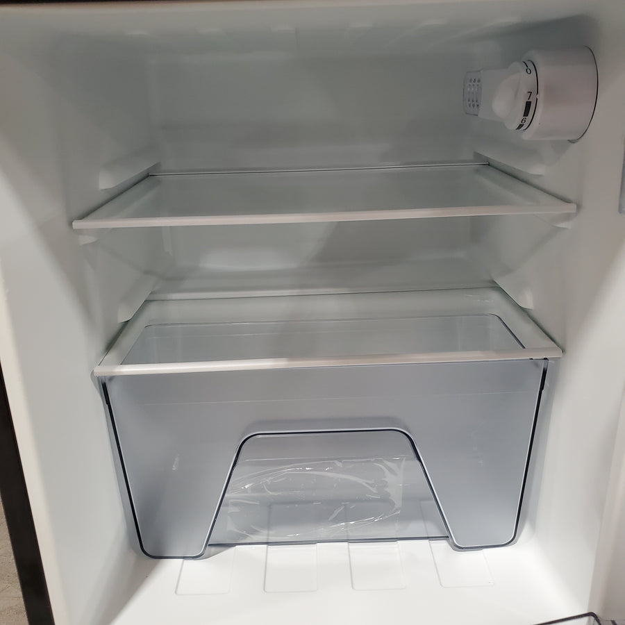 Galanz 3.1 Cu Ft Retro Dual Door Refrigerator GLR31TBKER - Scratch & Dent (Moderate)