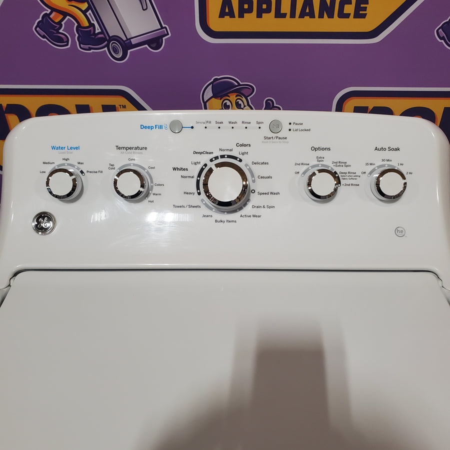 GE® 4.5 cu. ft. Capacity Washer with Stainless Steel Basket in White GTW465ASNWW - Certified Refurbished