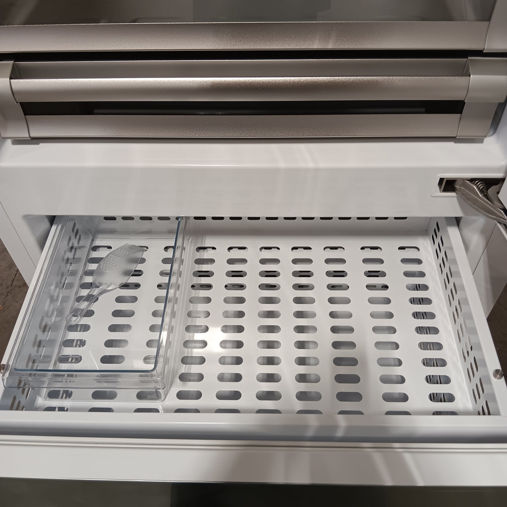 Bertazzoni Built-in Bottom Mount Refrigerator with Ice Maker 11113230 - REF36BMBIPRT - Scratch & Dent (Minor)
