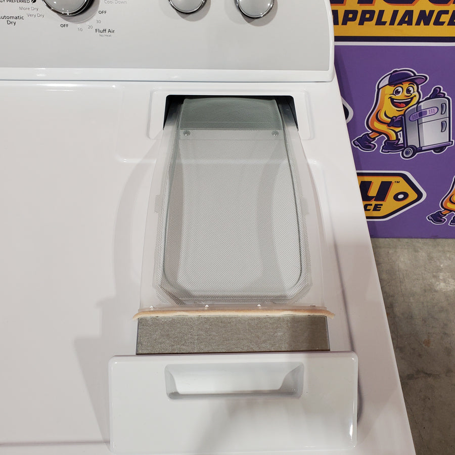 Whirlpool White Electric Extra Large 7.0 Cu. Ft. Dryer with Wrinkle Shield 22121516 - WED4815EW - Scratch & Dent (Minor)