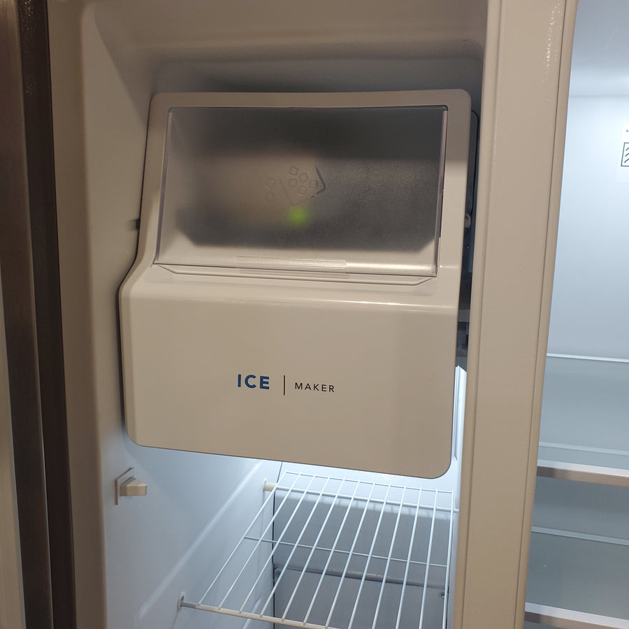 Frigidaire 25.6-cu ft ENERGY STAR Side-by-Side Refrigerator with Ice Maker in Fingerprint Resistant Stainless Steel FRSS26L3AF - Scratch & Dent (Moderate)