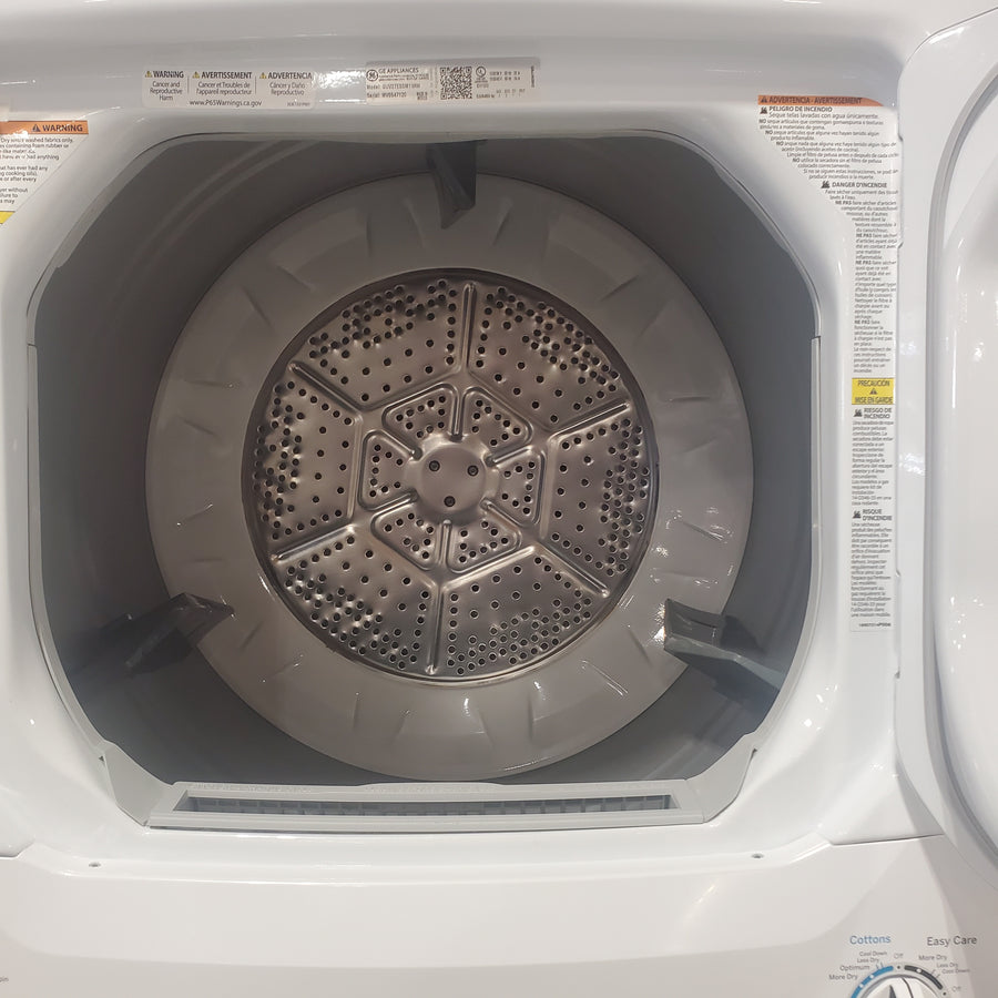 GE 3.8 cu. ft. Washer 5.9 cu. ft. Long Vent Electric Dryer Combo in White GUV27ESSMWW - Certified Refurbished