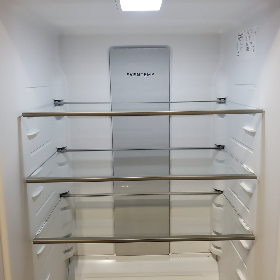 Frigidaire 20 Cu. Ft. ENERGY STAR Garage Ready White Upright Freezer with EvenTemp™ Cooling System FFUE2024AW - Scratch & Dent (Minor)