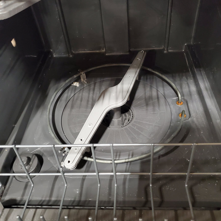 Frigidaire 24 in. Stainless Steel ENERGY STAR Frigidaire Top Control Built In Dishwasher with Three Spray Arms FDPH4316AD - Scratch & Dent (Moderate)