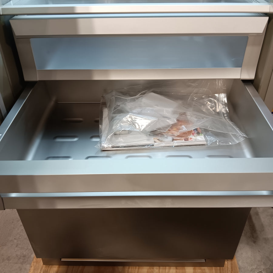 Hestan Luxury 36" Wide Built in Refrigerator  in Stainless Steel EKS360TST3IU - Open Box