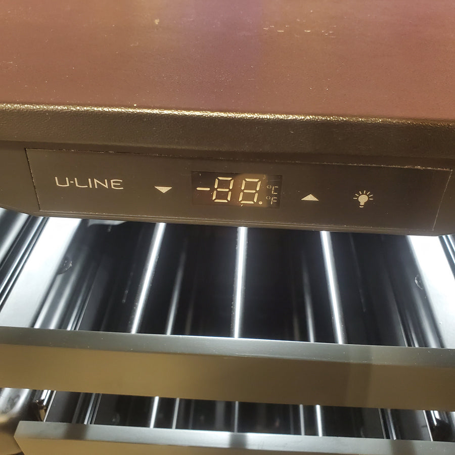 U-Line 1 Class 24-bottle Wine Refrigerator with Convection Cooling System in Stainless Steel UHWC115-SG01A - Scratch & Dent (Minor)