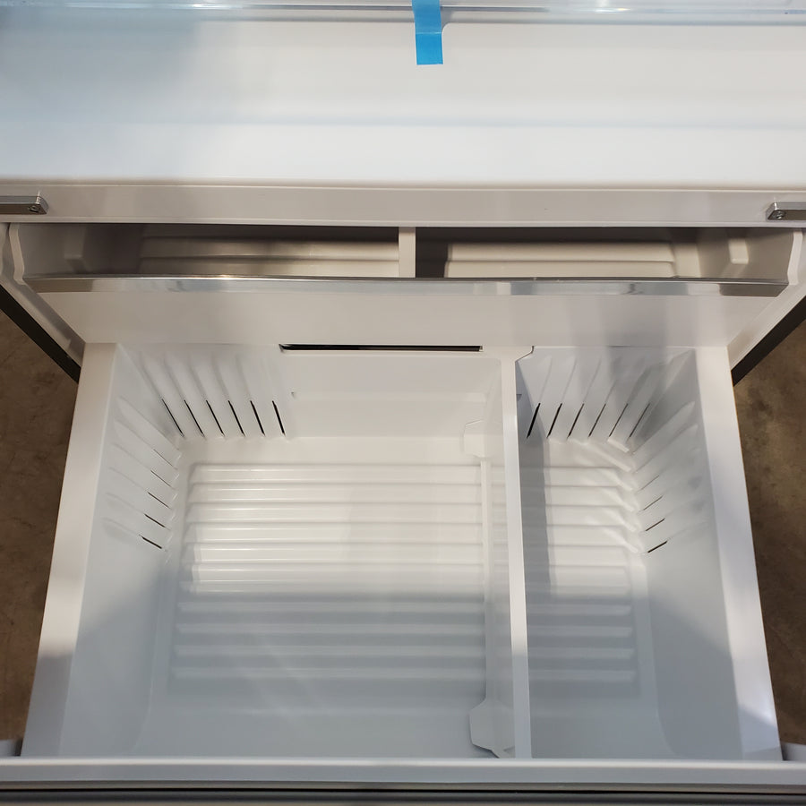 Bosch 500 Series French Door Bottom Mount Refrigerator in Stainless Steel 22121486 - B36FD5SNS - Open Box