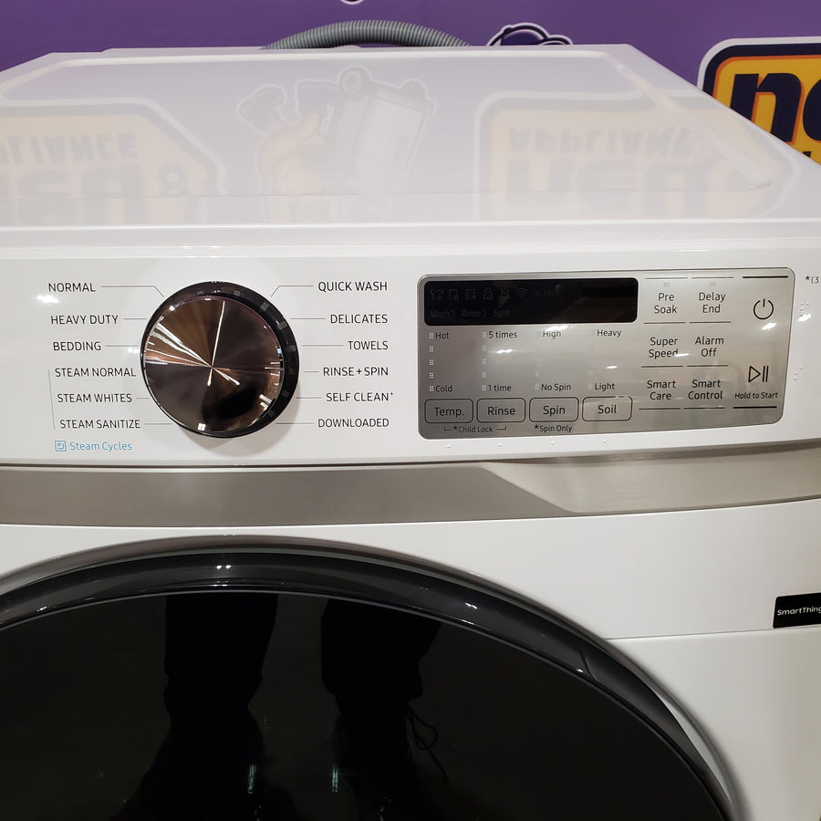 Samsung 4.5 cu. ft. Large Capacity Smart Front Load Washer with Super Speed Wash in White WF45B6300AW - Scratch & Dent (Minor)