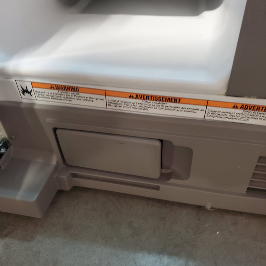 Whirlpool 33 Inch Wide Side by Side 21 Cu. Ft. Refrigerator with Can Caddy and Frameless Glass Shelves in Fingerprint Resistant Stainless Steel WRS321SDHZ - Scratch & Dent (Minor)