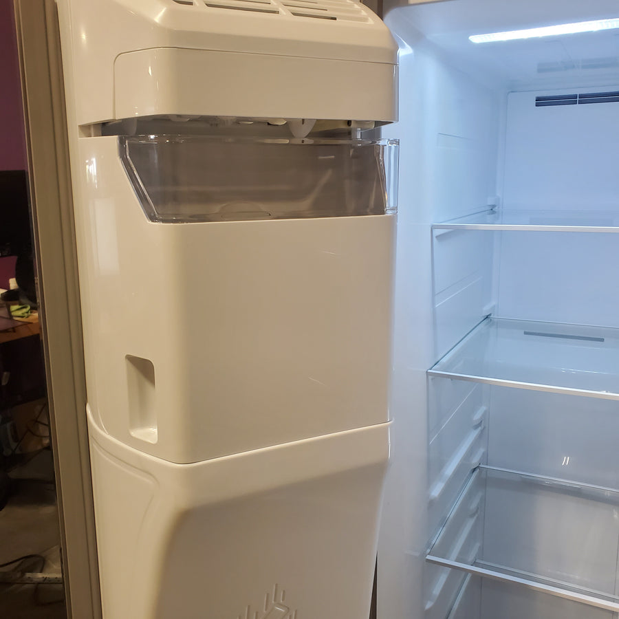 Hisense 29.1 cu. ft. Standard Depth Side by Side Refrigerator Stainless Steel 22142804 - HRS290P5FSE - Scratch & Dent (Moderate)