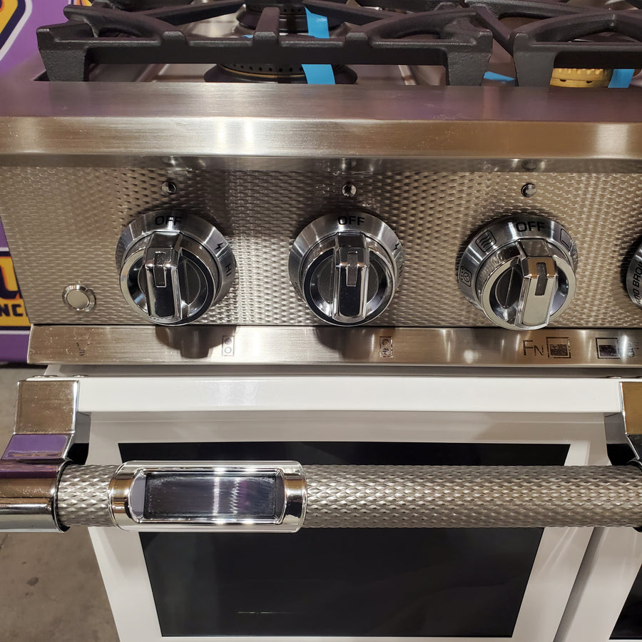 Hestan 48 Inch Freestanding Dual Fuel Range with 5 Burners, 12 Inch Griddle, Heavy-Duty Cast Iron Grates, CircuFlame™, Dual-Flow Burner, Electronic Ignition/Reignition, and PureVection™ KRD485GD-NG-WH - Open Box
