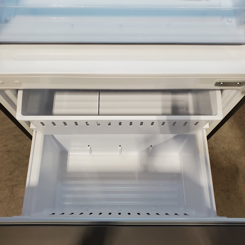 Pictures of Hisense PureSpace 17.2-cu ft Counter-Depth 32-in Wide Bottom-Freezer Refrigerator in Fingerprint Resistant Stainless Steel 22321471 - HRB171N6ABE - Scratch & Dent (Moderate) - Neu Appliance Outlet - Discount Appliance Outlet in Austin, Tx