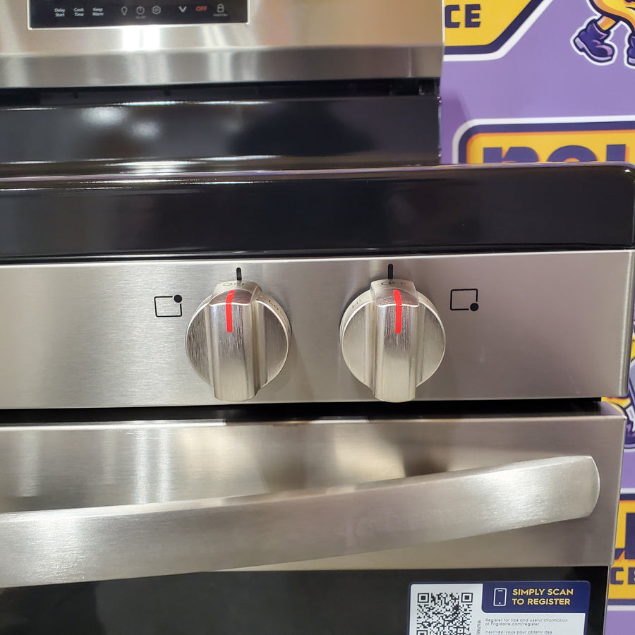 Frigidaire Fingerprint Stainless Steel Electric 30 Inch 5 Burner Ranch with Even Temp Element and Even Baking Technology FCRE306LAF - Open Box