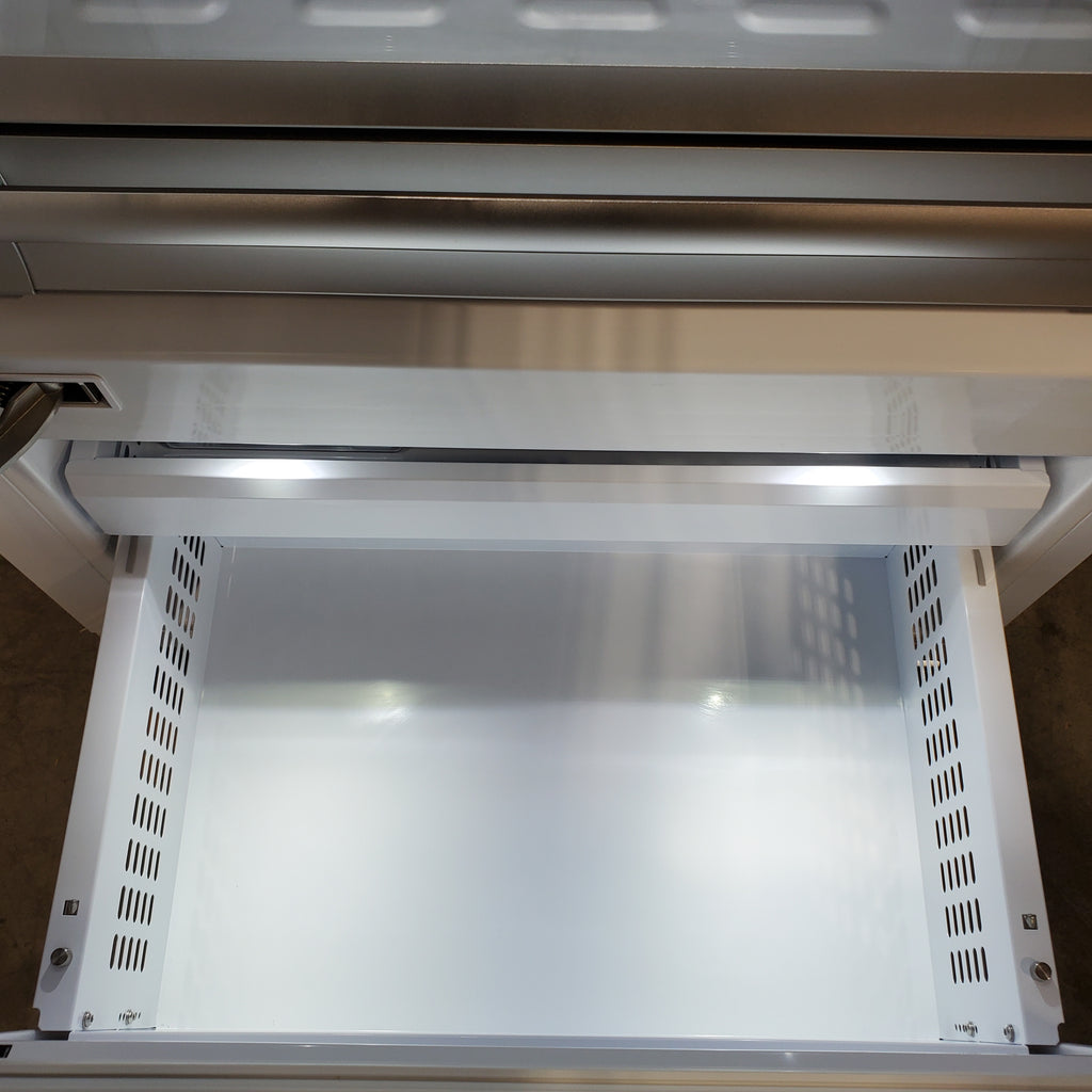 Pictures of Bertazzoni Built-In Bottom Freezer Refrigerator with 19.6 Cu. Ft. Total Capacity, Touch-Controls, Lateral Airflow System, and Ice Maker 11113304 - REF36BMBIXLT - Scratch & Dent (Minor) - Neu Appliance Outlet - Discount Appliance Outlet in Austin, Tx