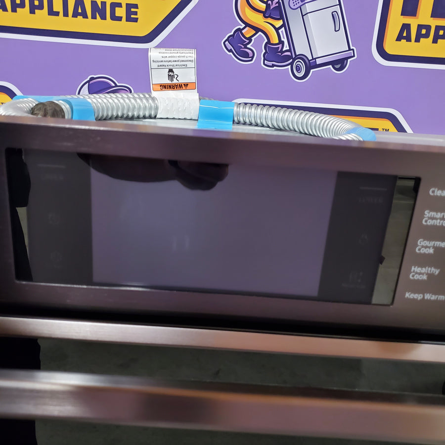 Samsung Steam Cook with Flex Duo 30 inch Double Electric Wall Oven Self-cleaning in Fingerprint Resistant Black Stainless Steel NV51K7770DG - Scratch & Dent (Minor)