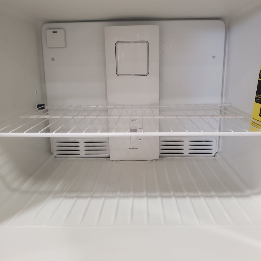 Frigidaire 20.4-cu ft Standard-Depth 30-in Wide Top-Freezer Refrigerator in EasyCare Stainless Steel LFTR2021TF - Scratch & Dent (Minor)