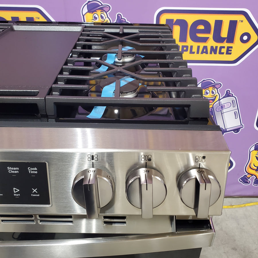 GE 30 in. 5-Burners Slide-In Gas Range in Stainless Steel with Crisp Mode GGS500SVSS - Scratch & Dent (Minor)