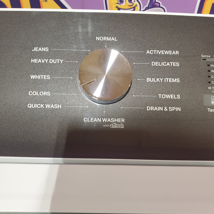 Whirlpool Top Load 4.7 Cu. Ft. Washer in White with 2-in-1 Removable Agitator WTW5057LW - Certified Refurbished and Whirlpool 7.0 cu. ft. Electric Dryer with Hamper Door WED5010LW - Certified Refurbished