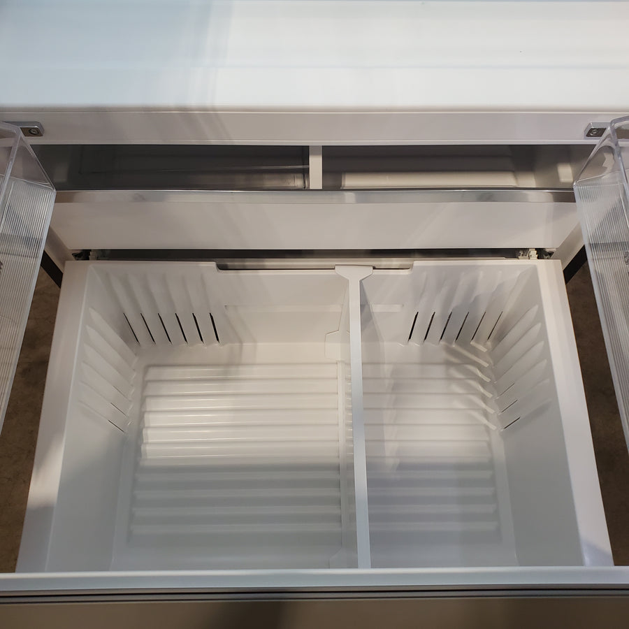 Bosch Fastest Ice Maker Standard-Depth 300 Series 26-cu ft 3-Door Smart Compatible French Door Refrigerator with Ice Maker with Water and Ice Dispenser in Stainless Steel 22121511 - B36FD31ENS - Scratch & Dent (Moderate)