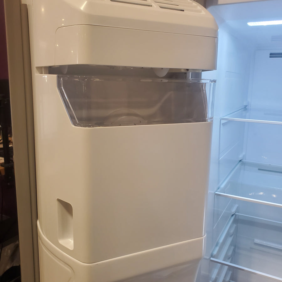 Hisense 29.1 cu. ft. Standard Depth Side by Side Refrigerator Stainless Steel HRS290P5FSE - Scratch & Dent (Minor)