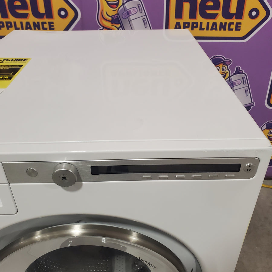 Asko Steel Seal™ Washing Machine in White W4114CW - Scratch & Dent (Minor)