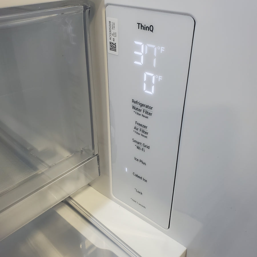 LG 27 cu. ft. Smart Counter-Depth MAX™ French Door Refrigerator with Linear Cooling™ and Internal Water Dispenser LRFLC2706S - Scratch & Dent (Minor)