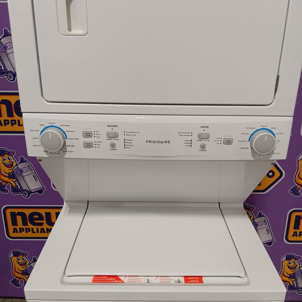 Frigidaire Electric Washer/Dryer Laundry Center - 3.9 Cu. Ft Washer and 5.5 Cu. Ft. Dryer 22442638 - FLCE7522AW - Scratch & Dent (Minor)