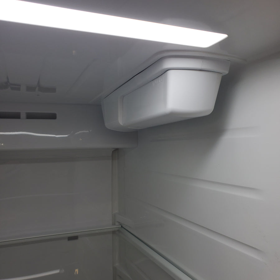 LG 27 cu. ft. Standard-Depth, Side-by-side Refrigerator, with Ice and Water and Bar Handle Design LS27T3230S - Scratch & Dent (Major)