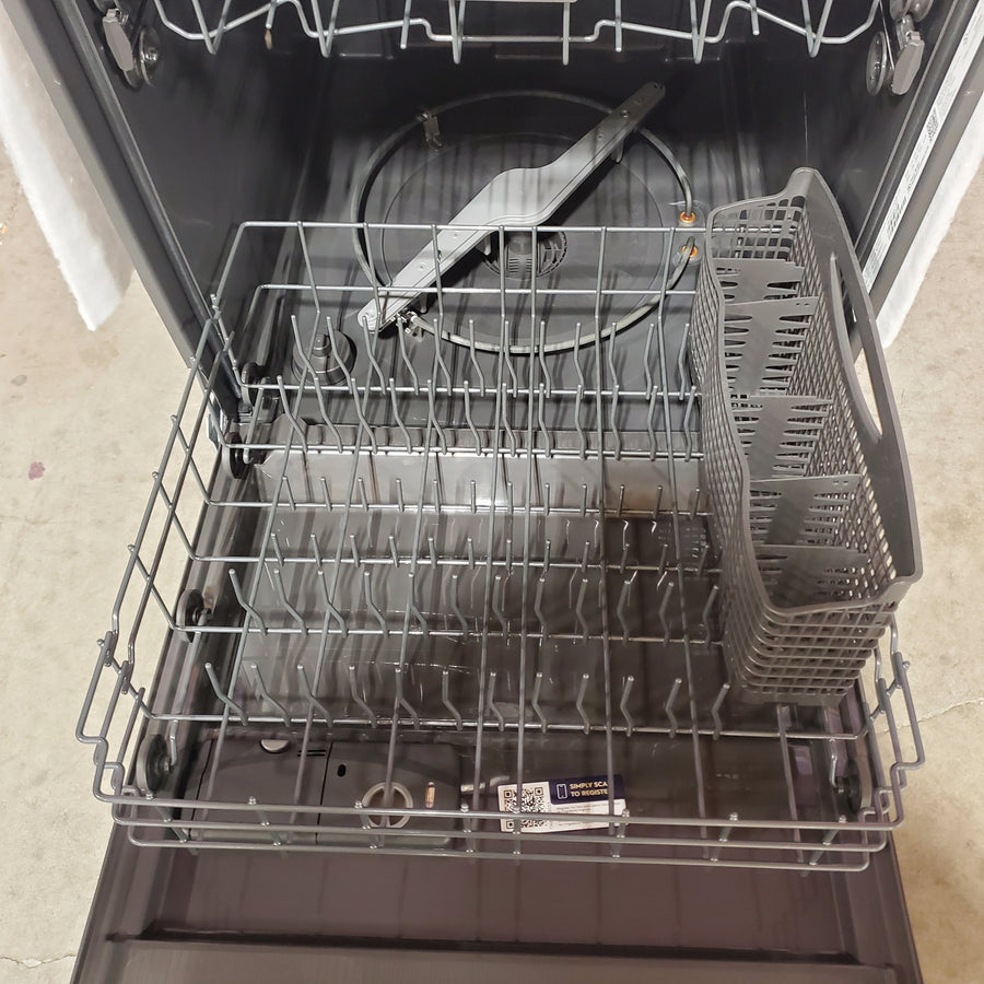 Frigidaire ENERGY STAR Top Control Built In Dishwasher in Stainless Steel with Three Spray Arms FDPH4316AS - Scratch & Dent (Minor)
