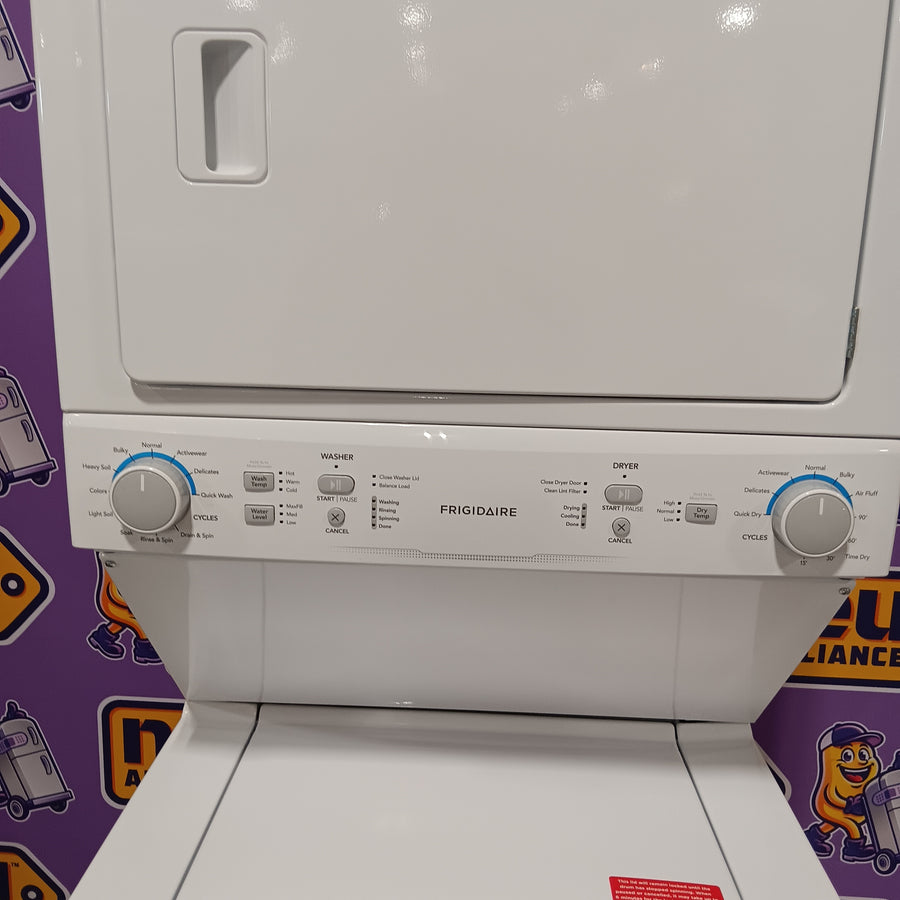 Frigidaire Electric Washer/Dryer Laundry Center - 3.9 Cu. Ft Washer and 5.5 Cu. Ft. Dryer 22442629 - FLCE7522AW - Scratch & Dent (Moderate)