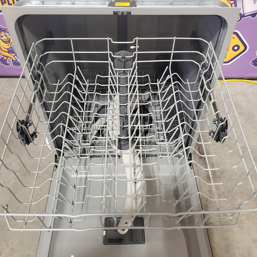 GE 24 in. Built-In Tall Tub ENERGY STAR Front Control Stainless Steel Dishwasher with 60 dBA GDF460PSTSS - Scratch & Dent (Minor)