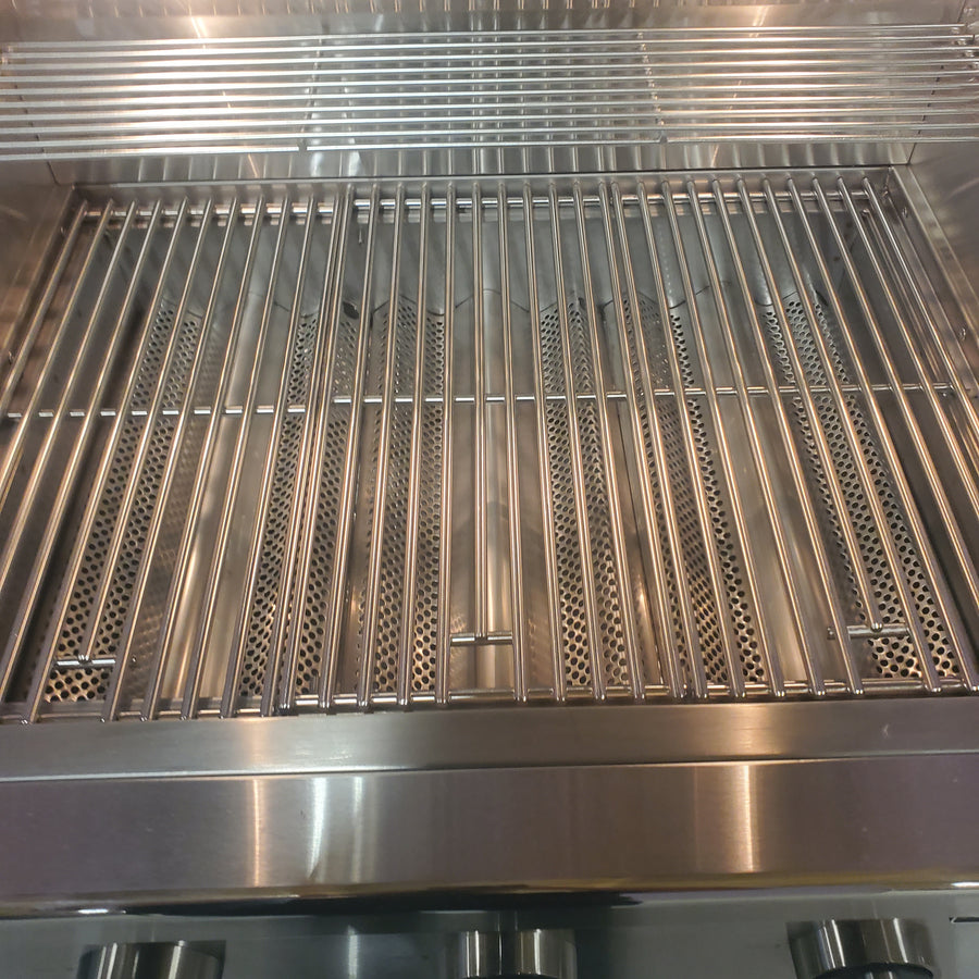 Coyote C-Series 30" Built-In Grill in Stainless Steel C3C30LP - Open Box