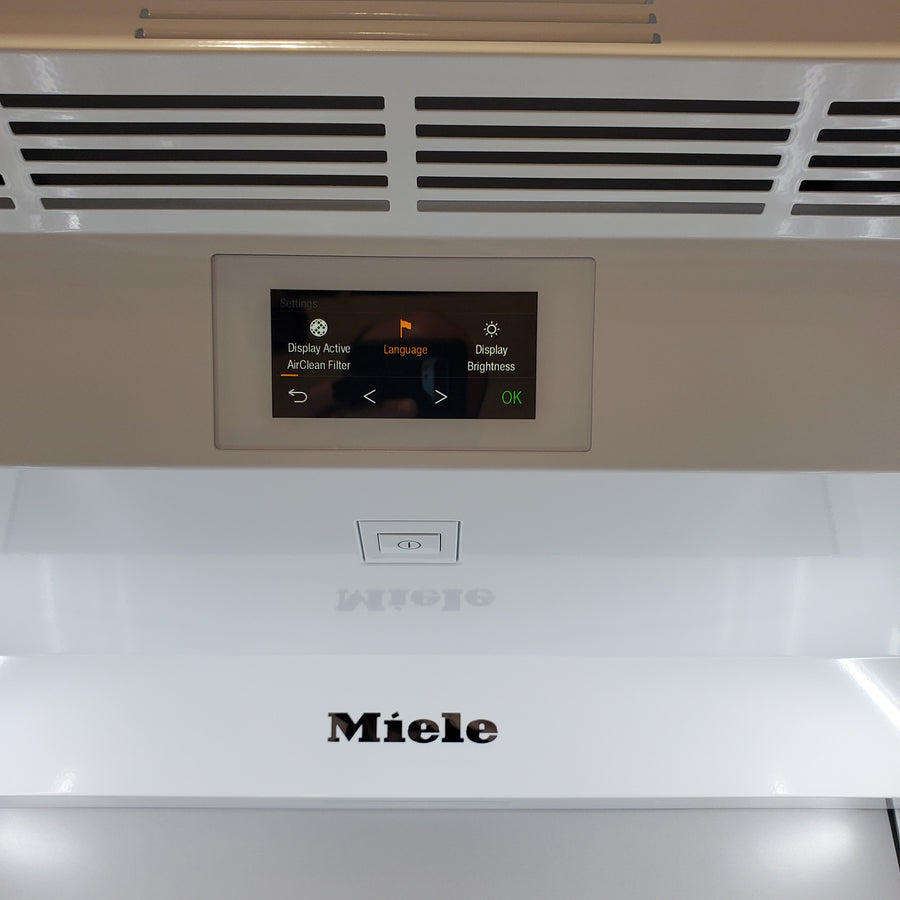 Miele 30 Inch Built-In Smart Refrigerator Column with 16.8 cu ft Capacity, WifiConnect, DynaCool, Push2open, MasterFresh, BrilliantLight, and MasterSensor Controls K2802VI - New in Box