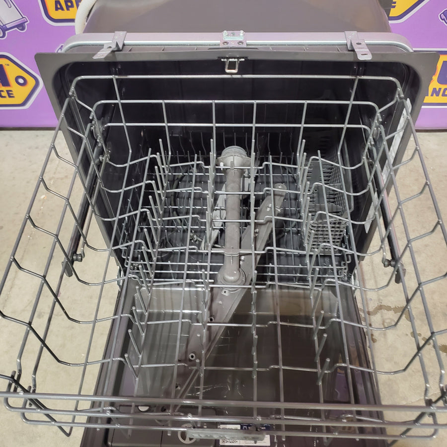 Frigidaire 24 in. Stainless Steel ENERGY STAR Frigidaire Top Control Built In Dishwasher with Three Spray Arms FDPH4316AD - Scratch & Dent (Moderate)
